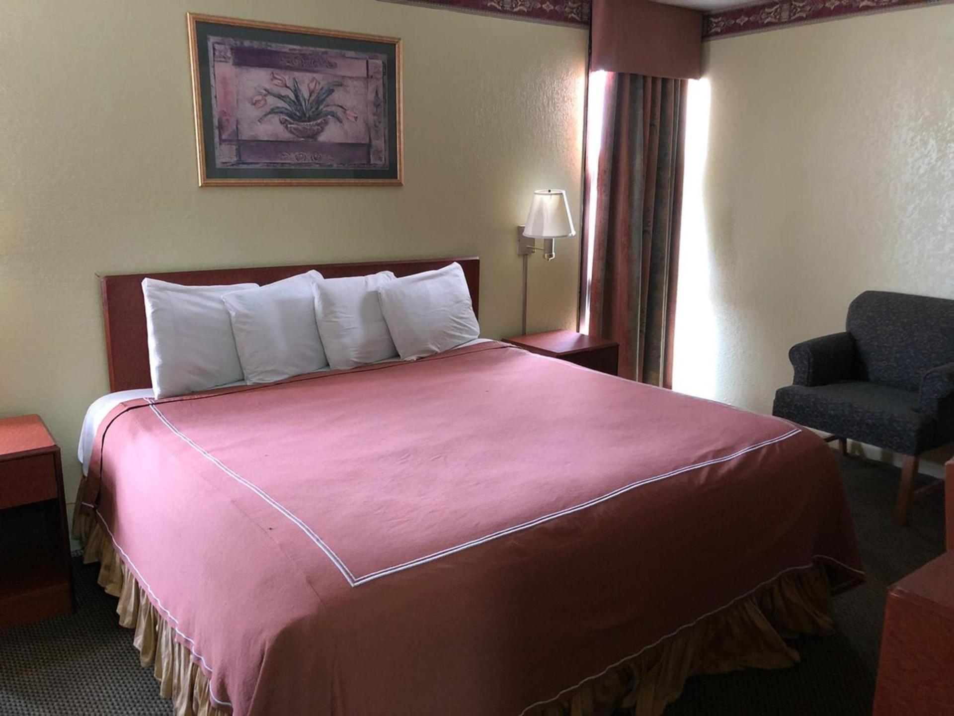 Fairbridge Inn Express - Barrington photo 7