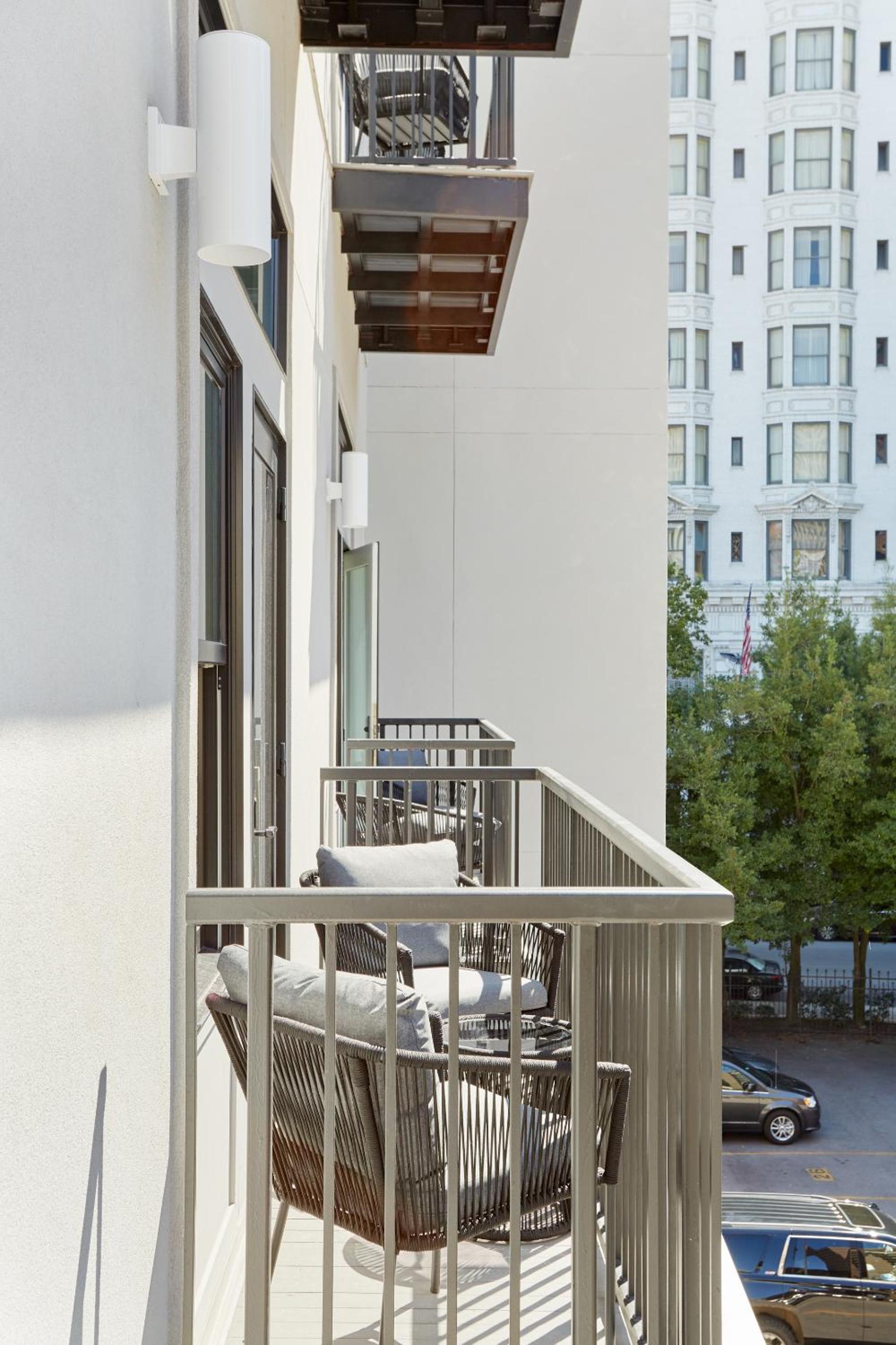 Sonder at The Promenade photo 15
