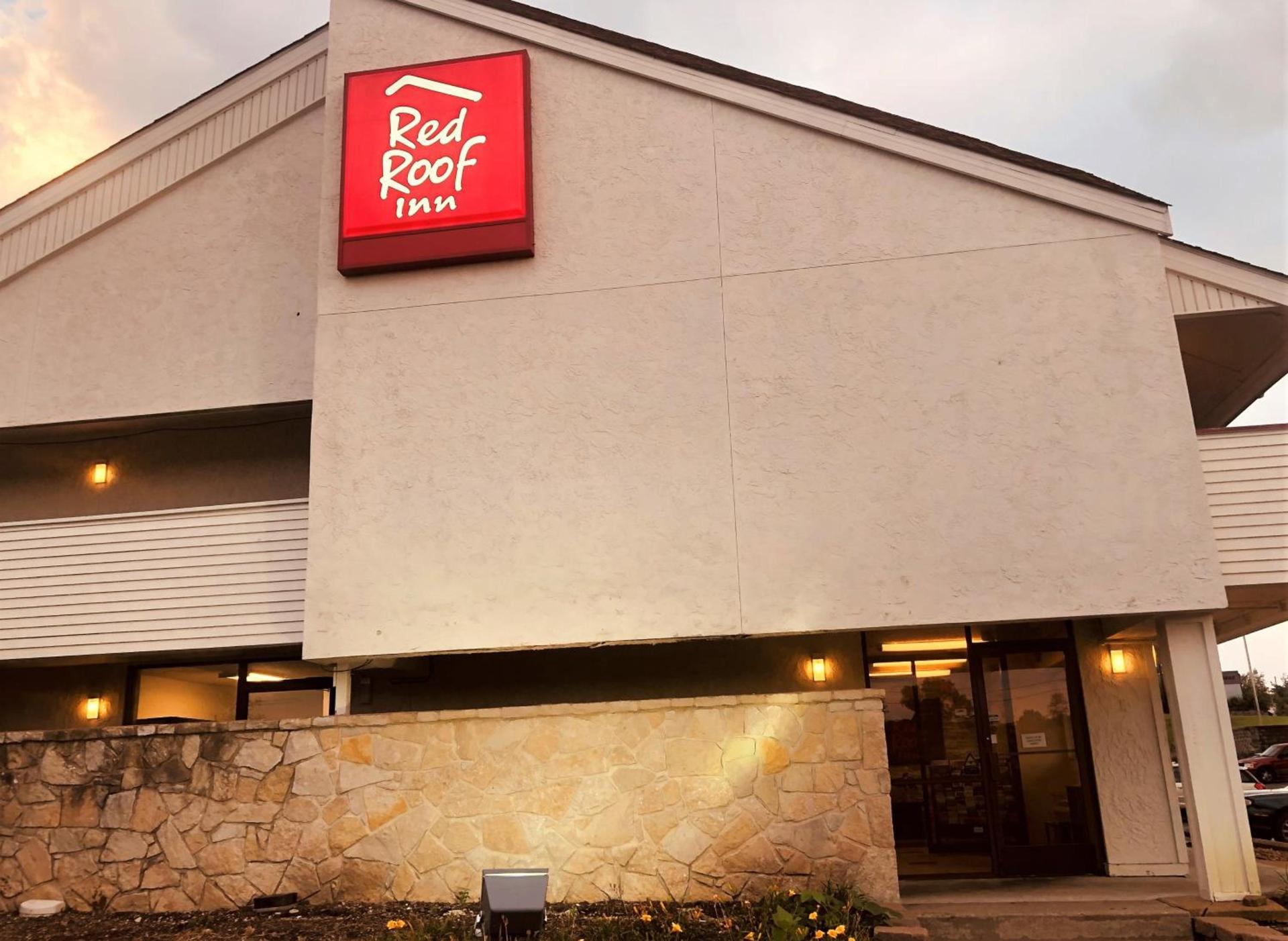 Red Roof Inn Bridgeton photo 1
