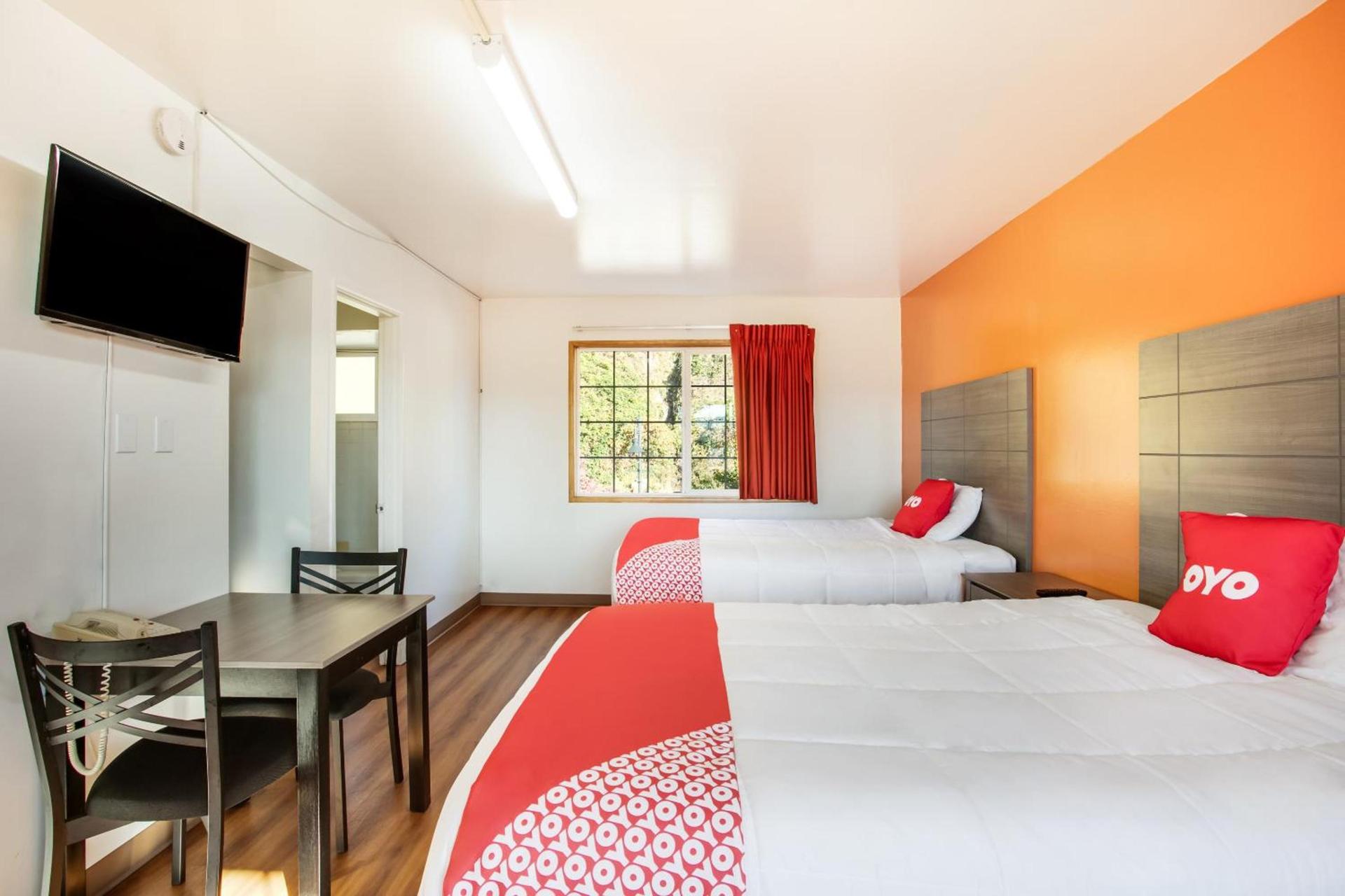 OYO Hotel Kalama photo 32