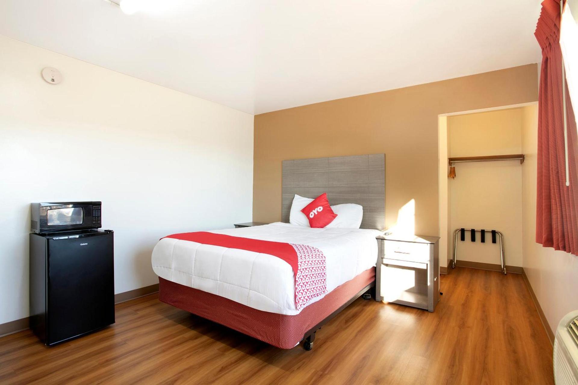 OYO Hotel Kalama photo 21