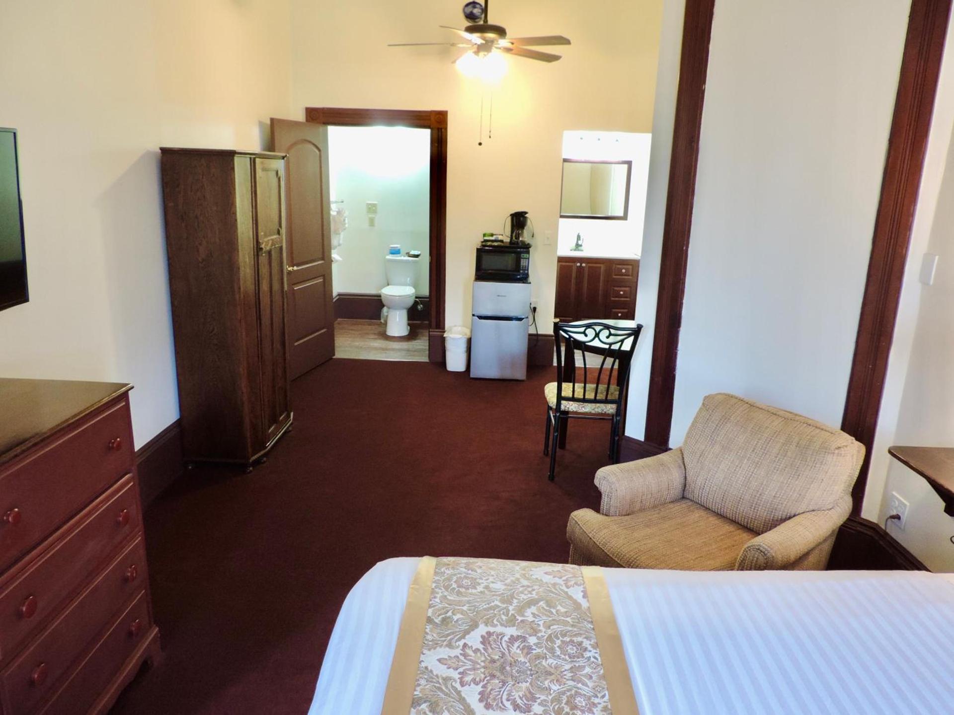 The Monarch Hotel photo 5