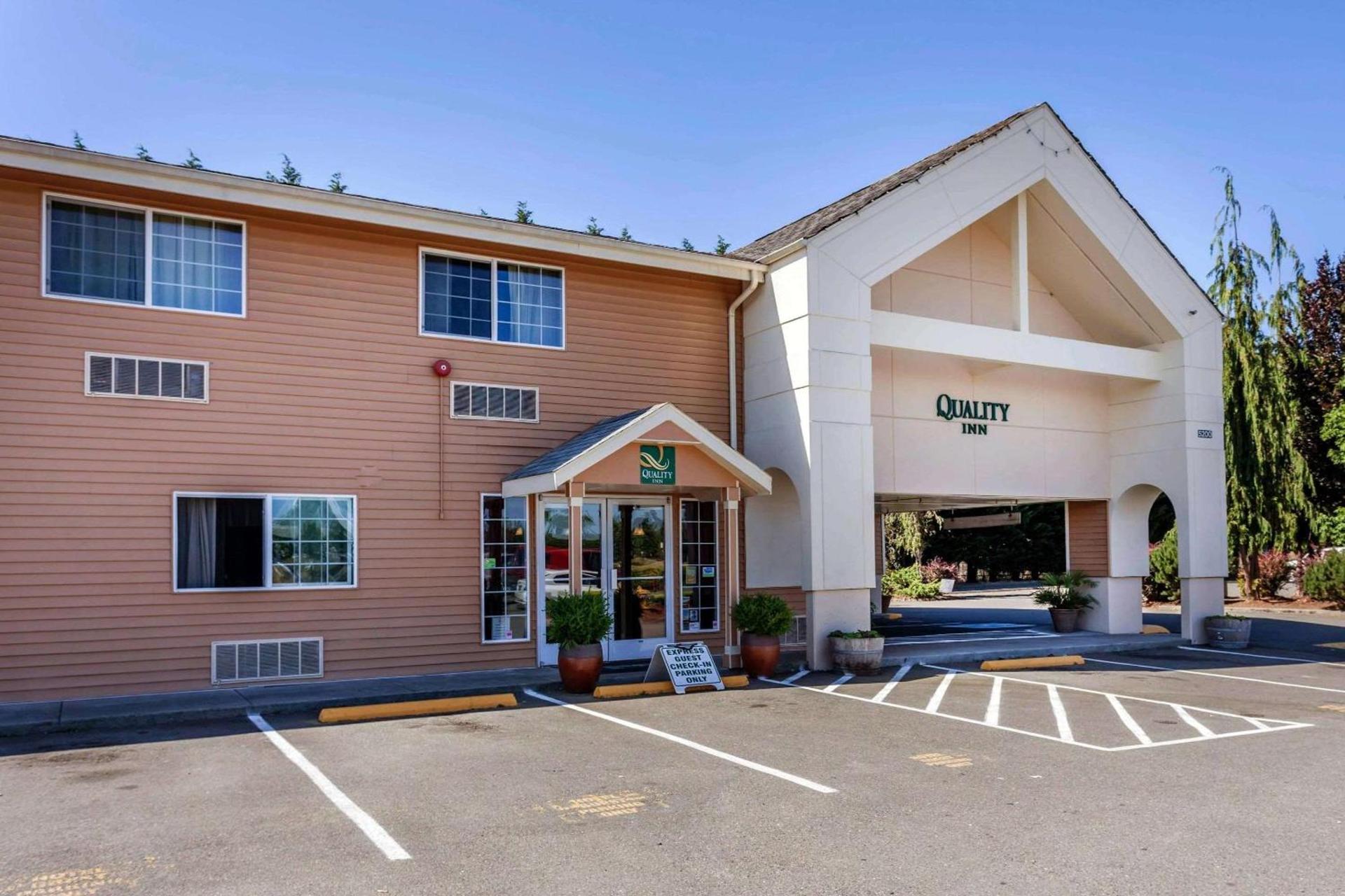 Quality Inn Arlington photo 1