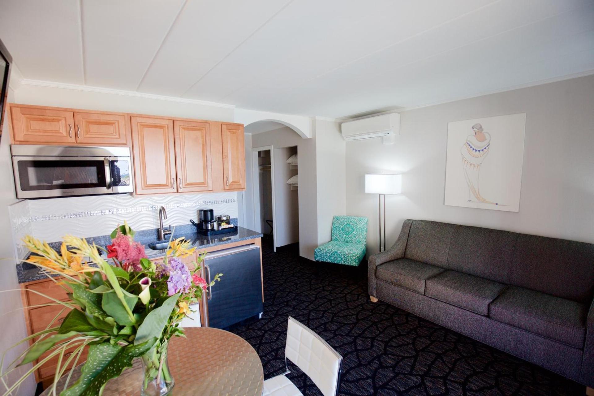 Periwinkle Inn photo 16