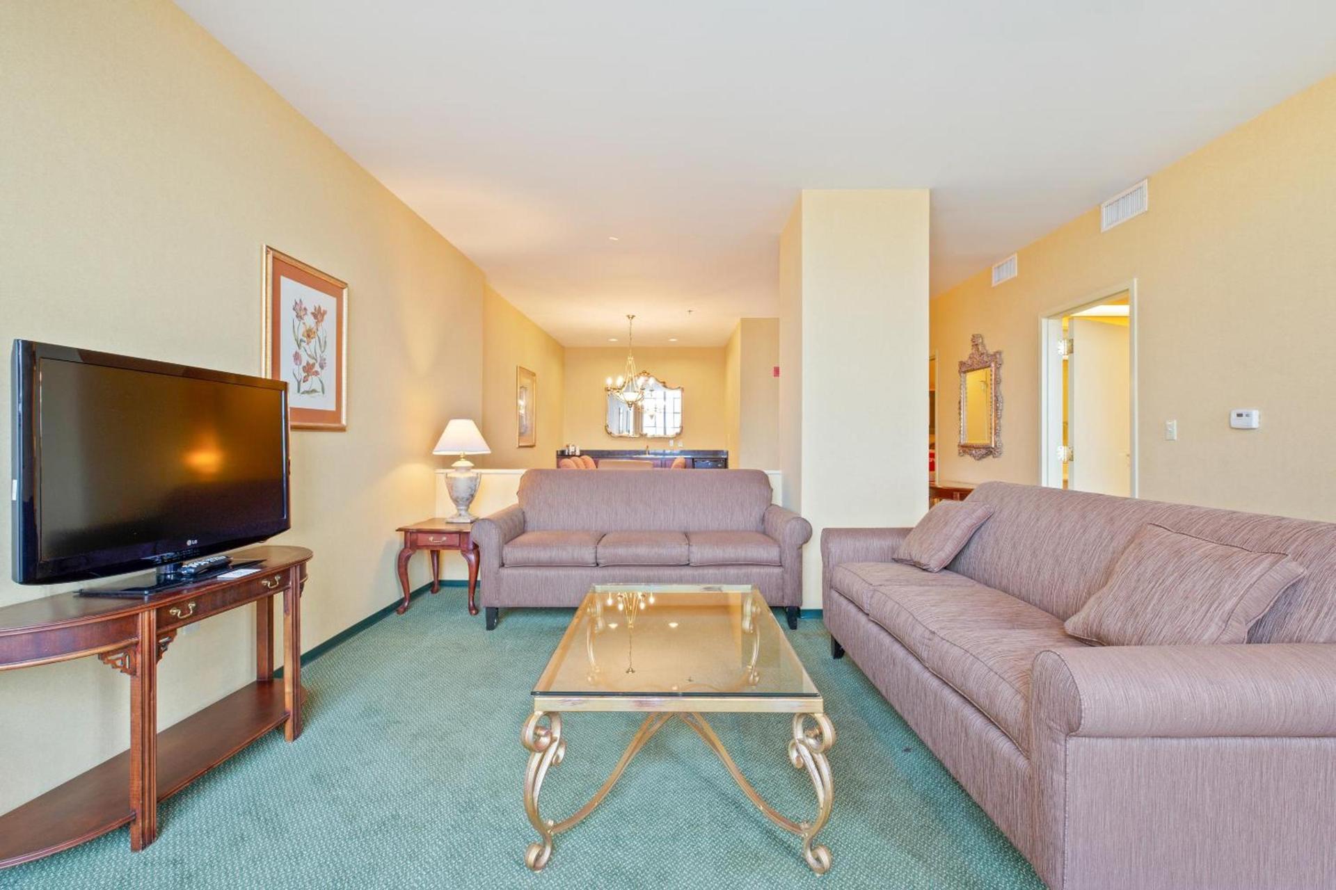 OYO Hotel St Louis Downtown City Center MO photo 49
