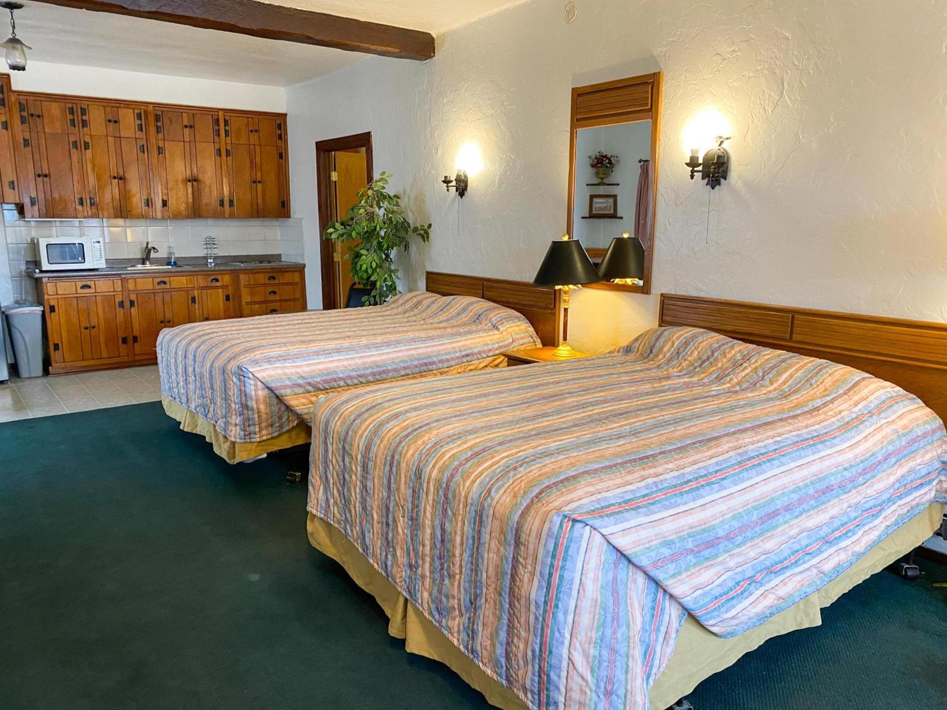 Guest Ranch Motel photo 1