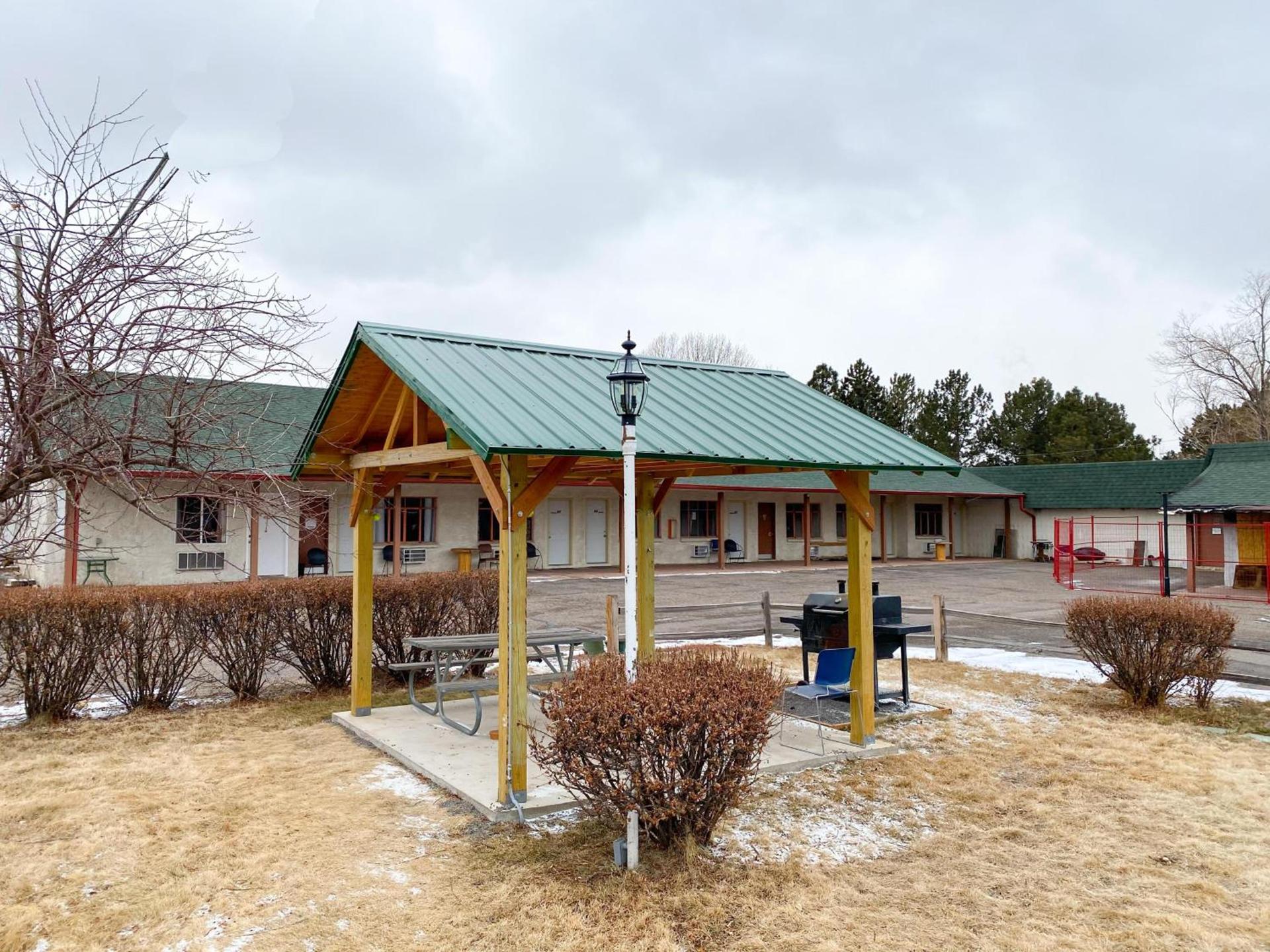 Guest Ranch Motel photo 31