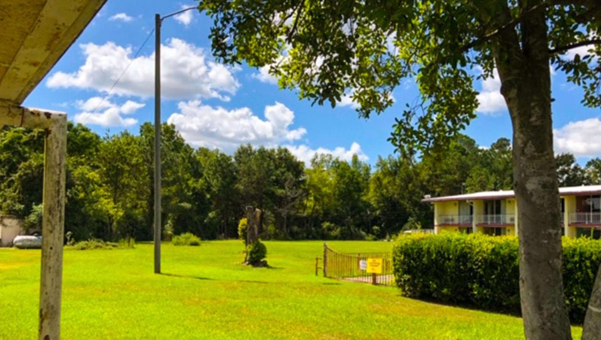 Sunset Inn Manning photo 30