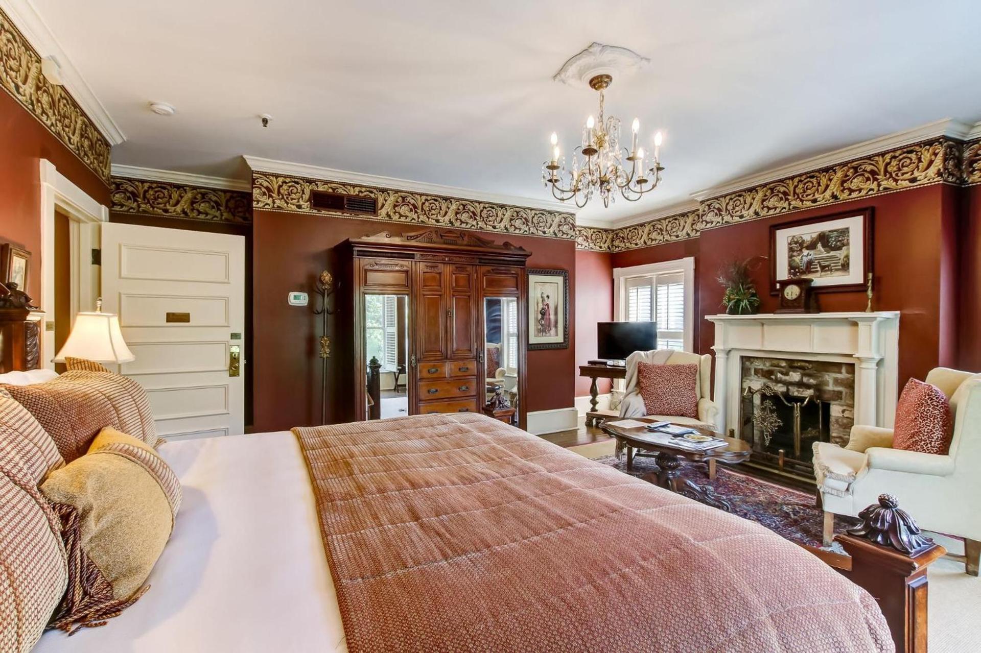Ballastone Inn photo 72