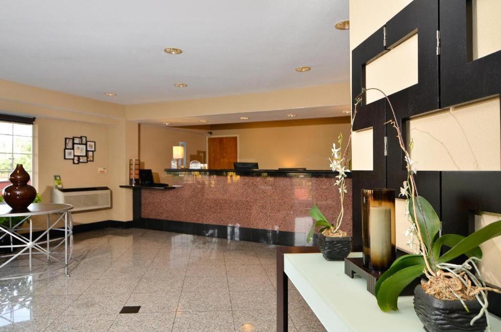 Hotel Silver Lake photo 2