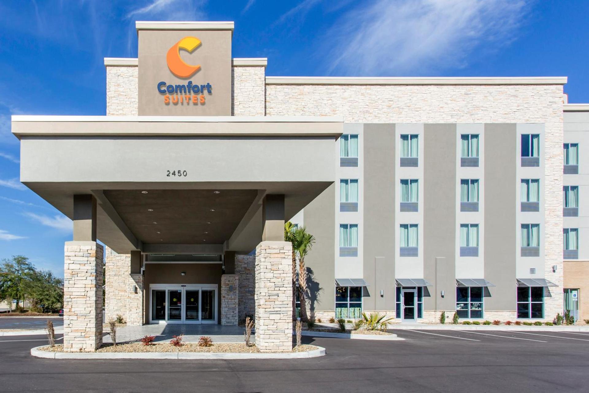 Comfort Suites North Charleston - Ashley Phosphate photo 2