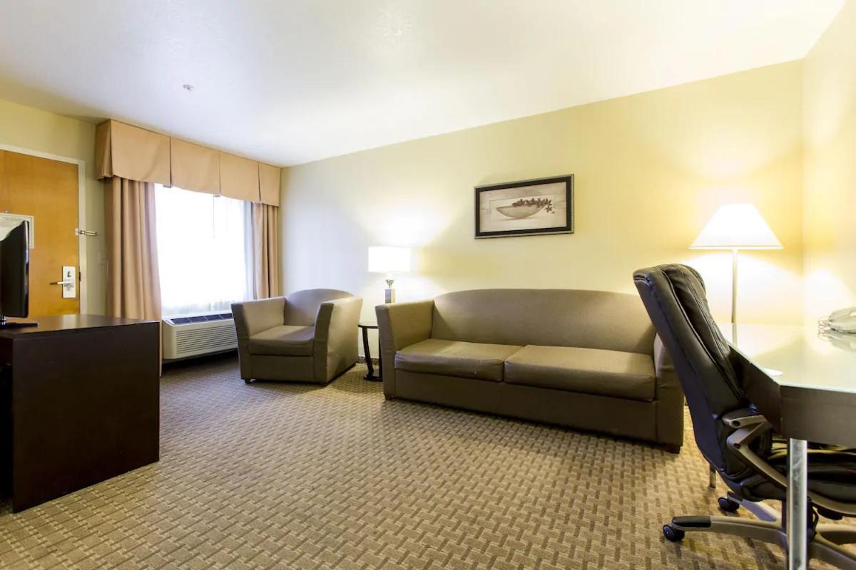 Hotel Silver Lake photo 35