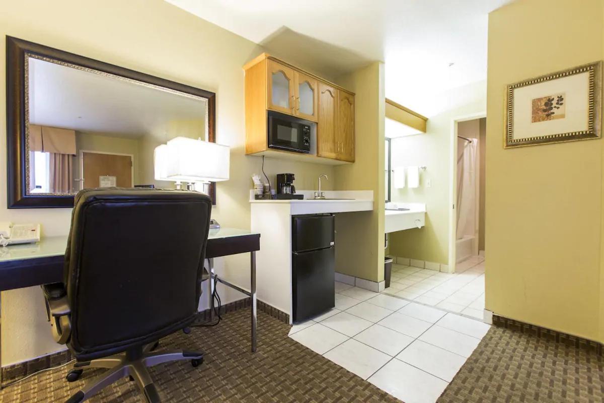 Hotel Silver Lake photo 34