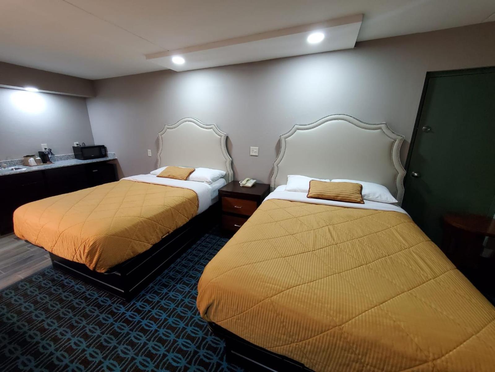 Scottish Inns & Suites photo 2