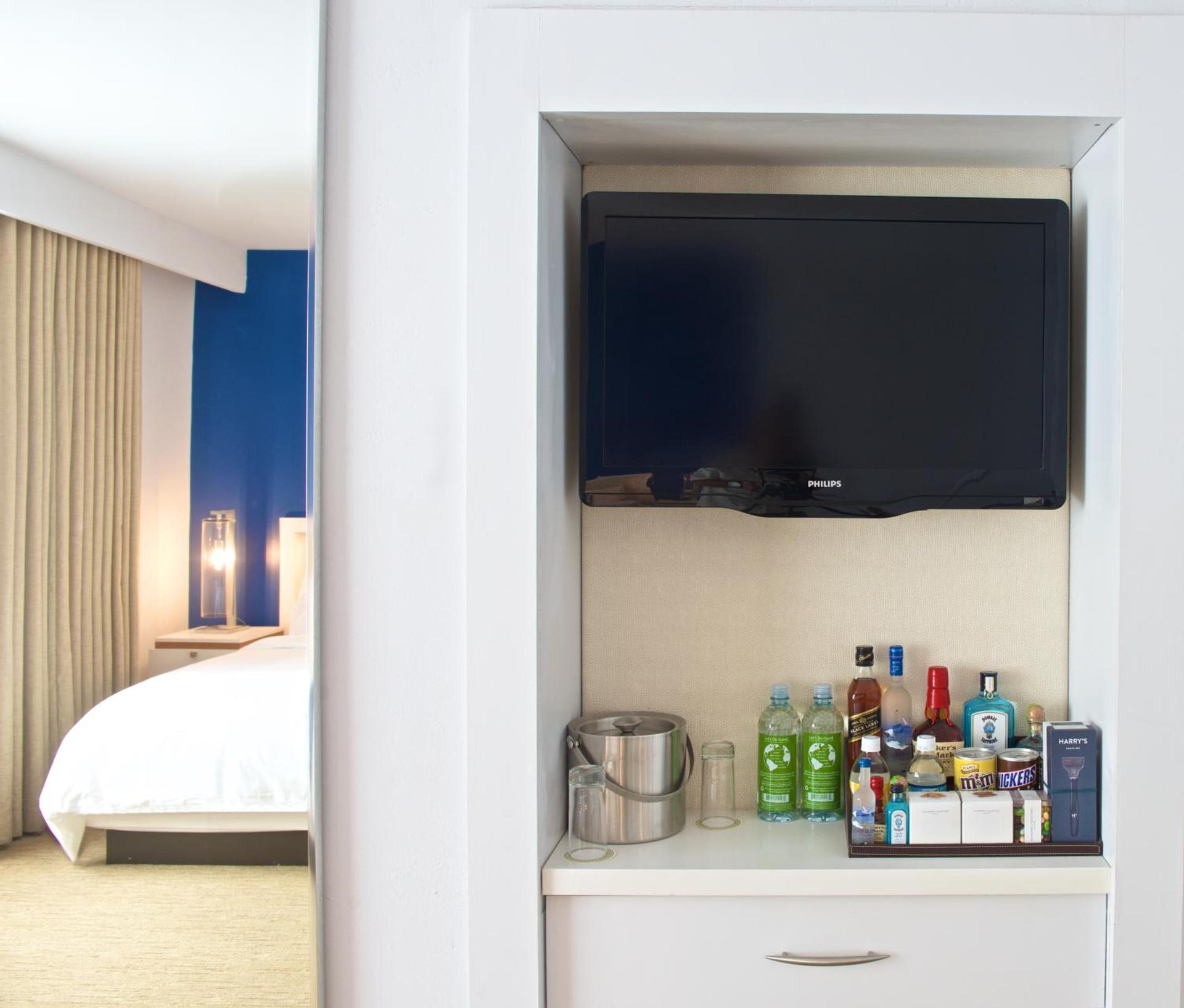 Blue Moon Hotel photo 15