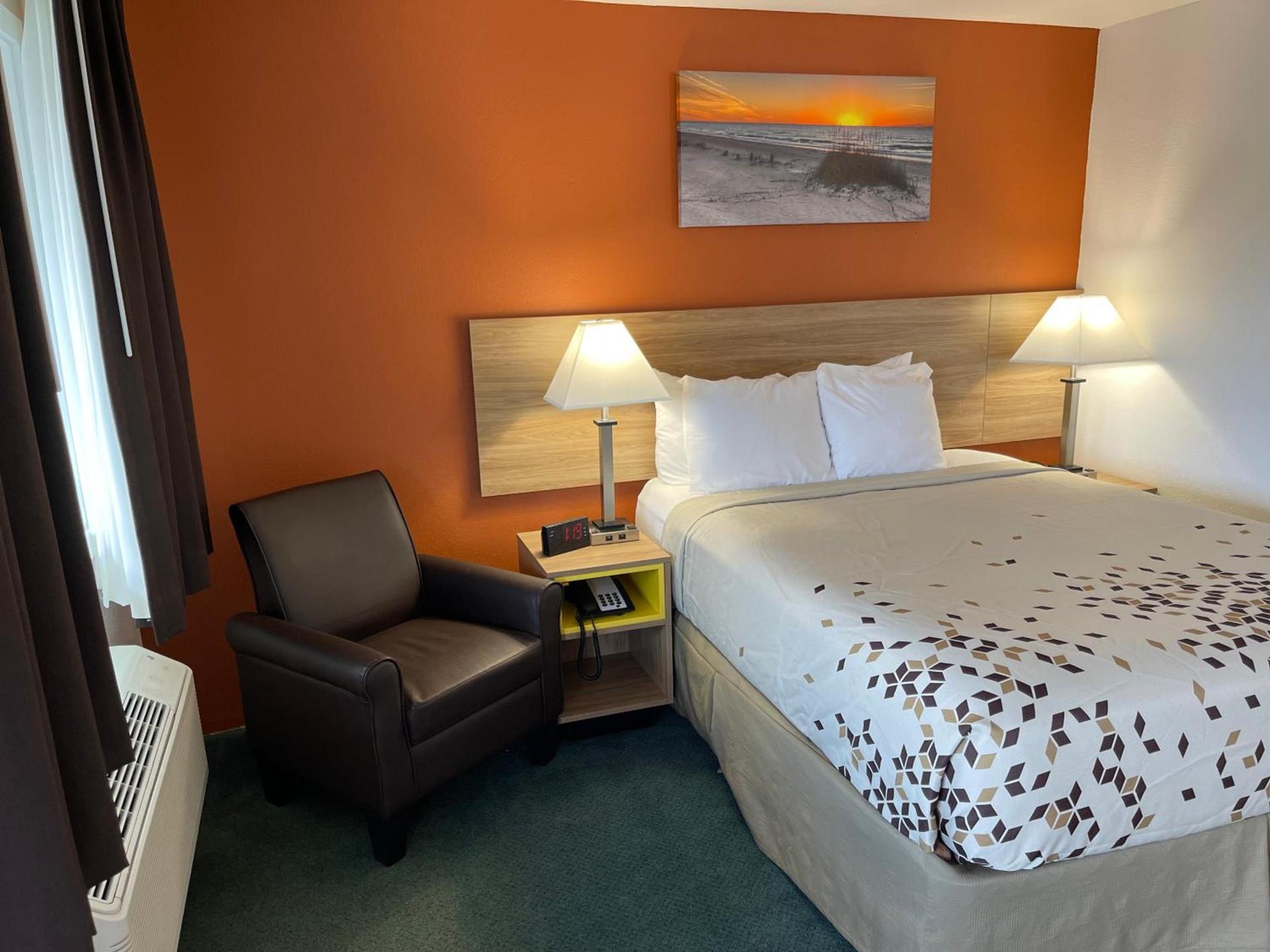 Newport Coast Inn photo 6