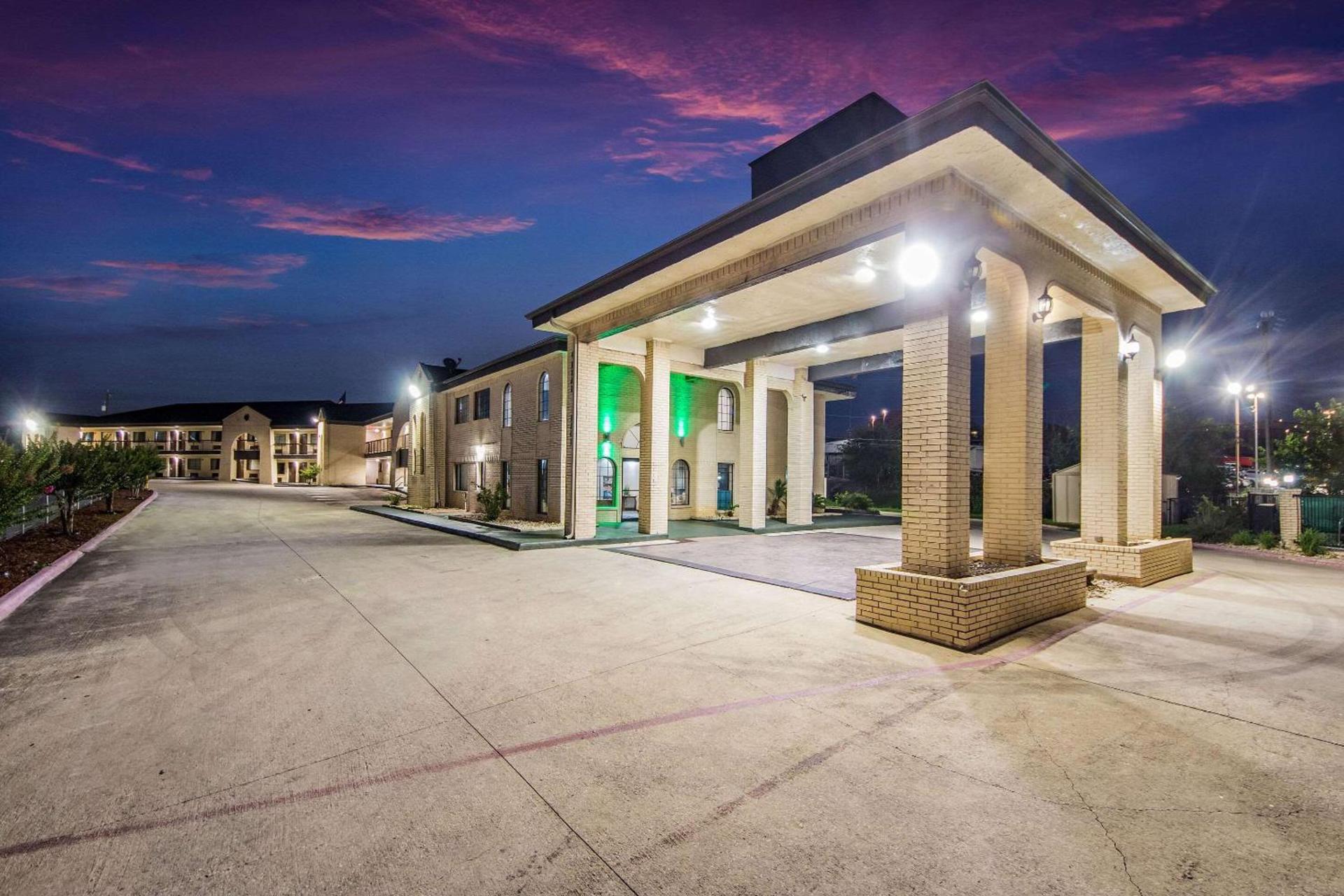 Quality Inn Medical Center photo 4
