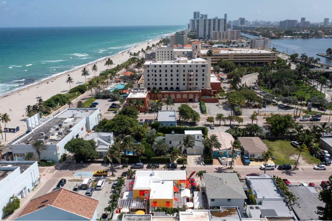 Villa Sinclair Beach Suites and Spa photo 3