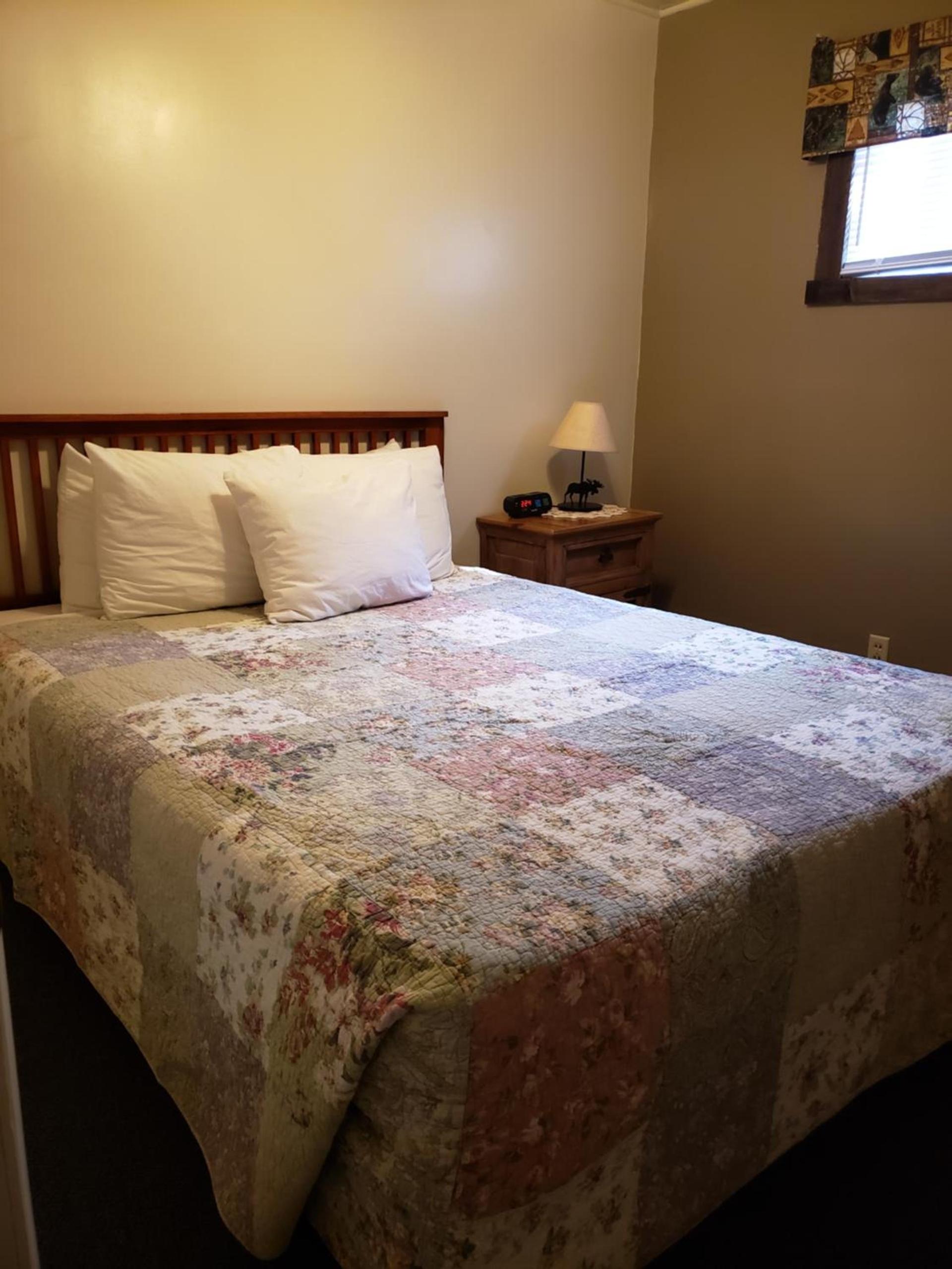 Flaming Gorge Resort photo 1