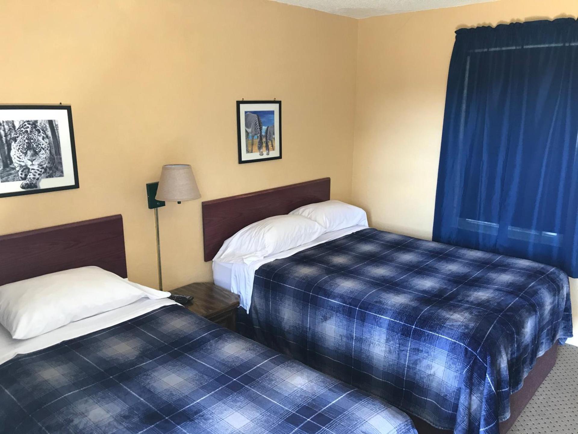 Highland Court Motel photo 24