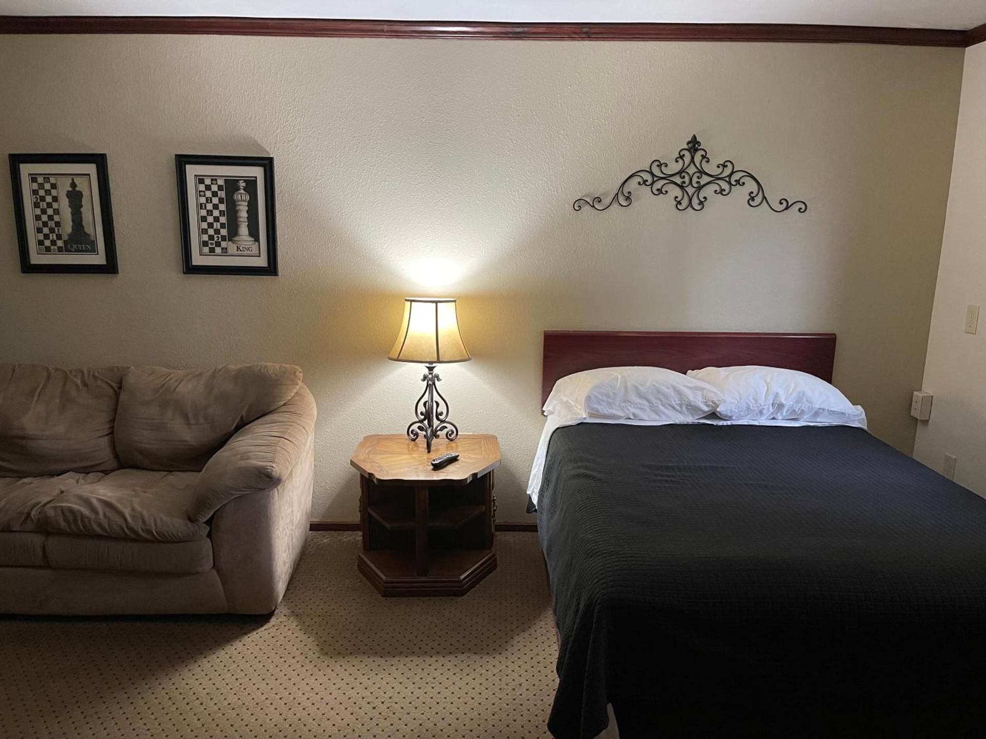 Highland Court Motel photo 25