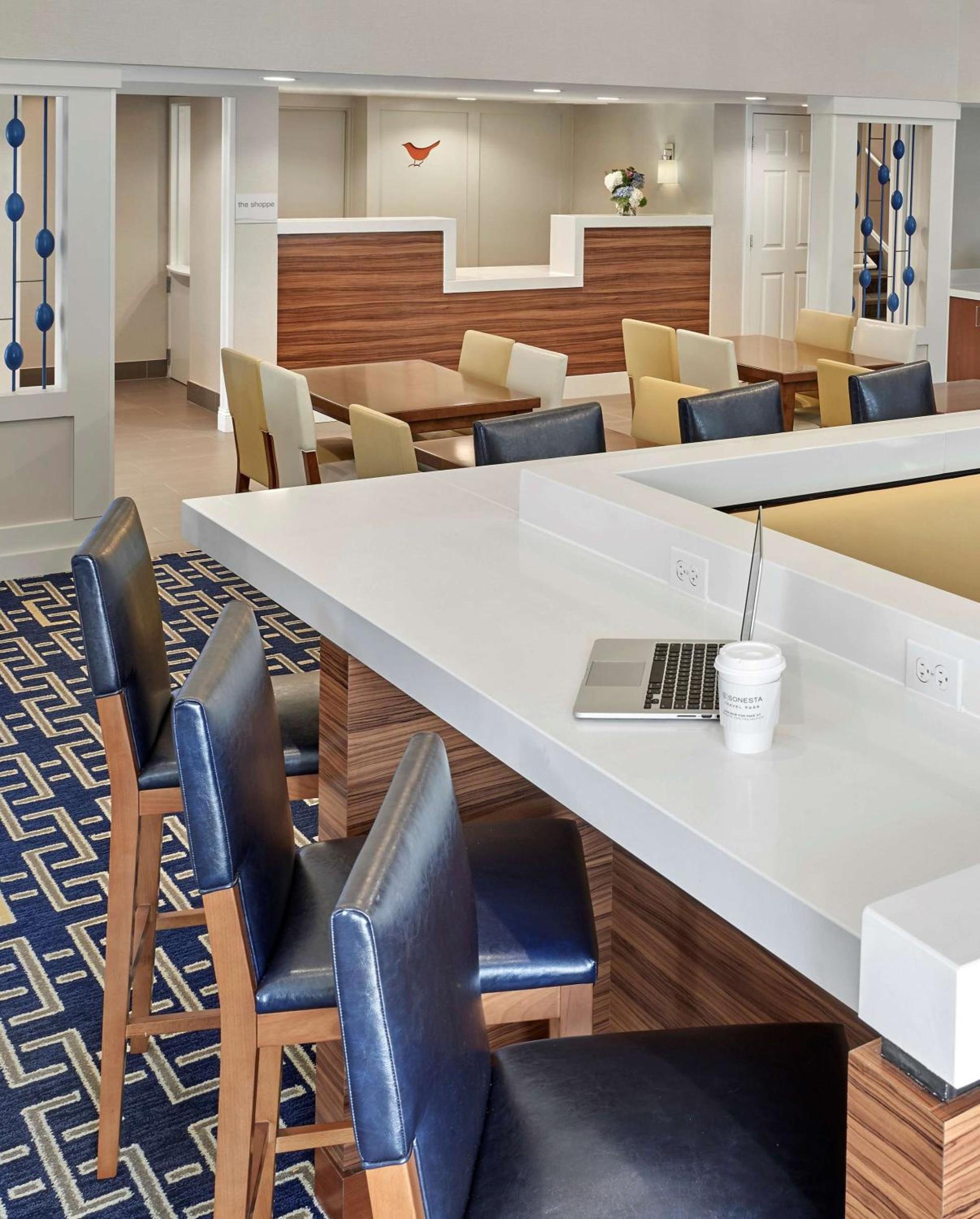Sonesta ES Suites Houston - NASA Clear Lake photo 14