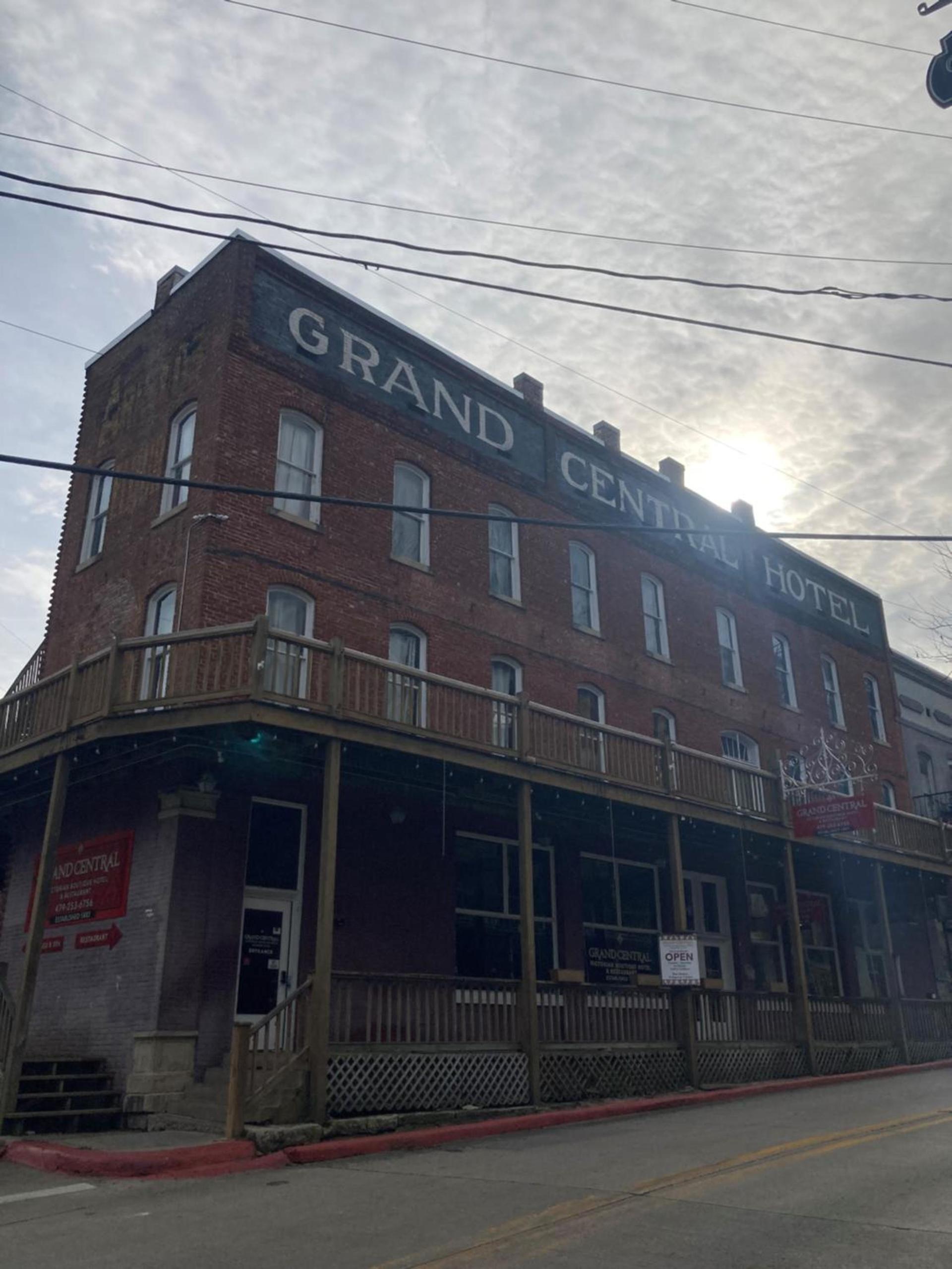 Grand Central Hotel photo 1