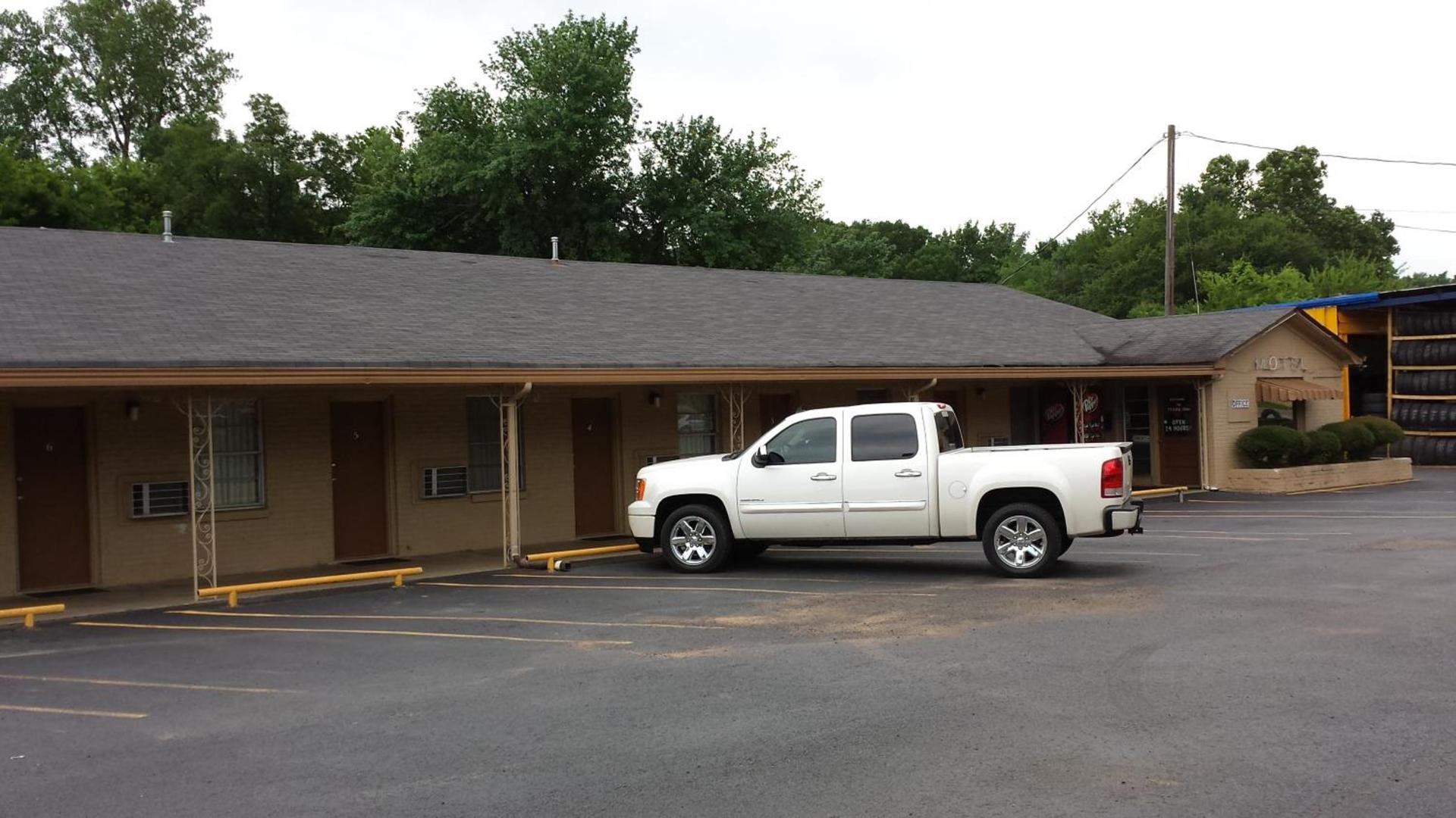 Texas Inn Motel photo 3