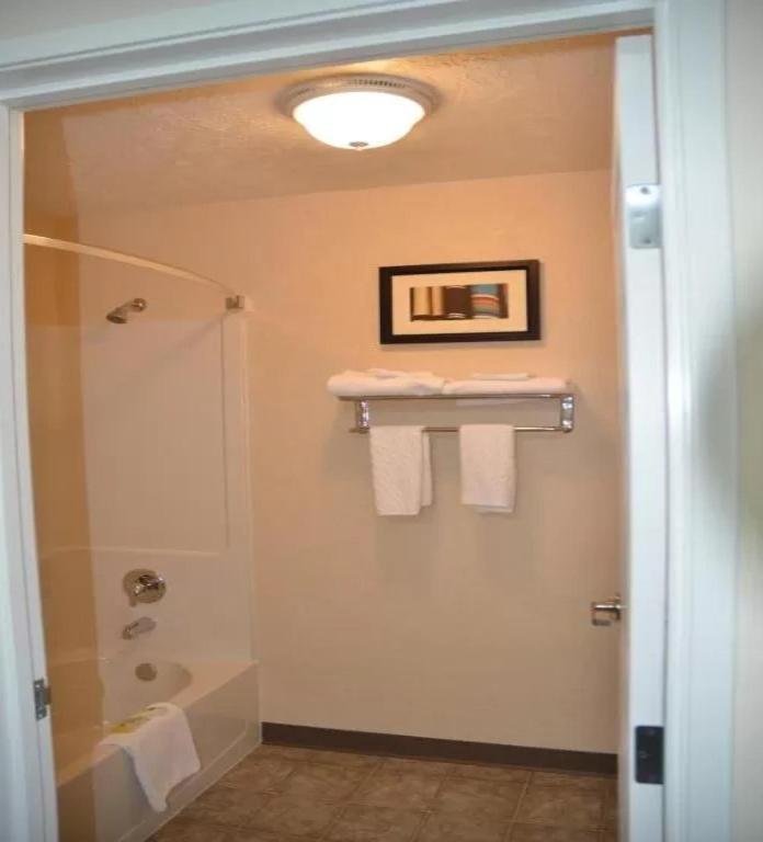 Battle Mountain Inn photo 2