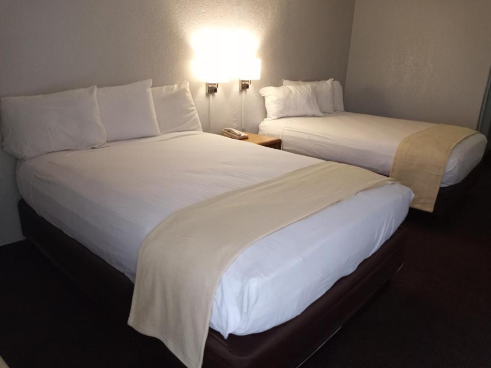 EZ 8 Motel San Jose I photo 11