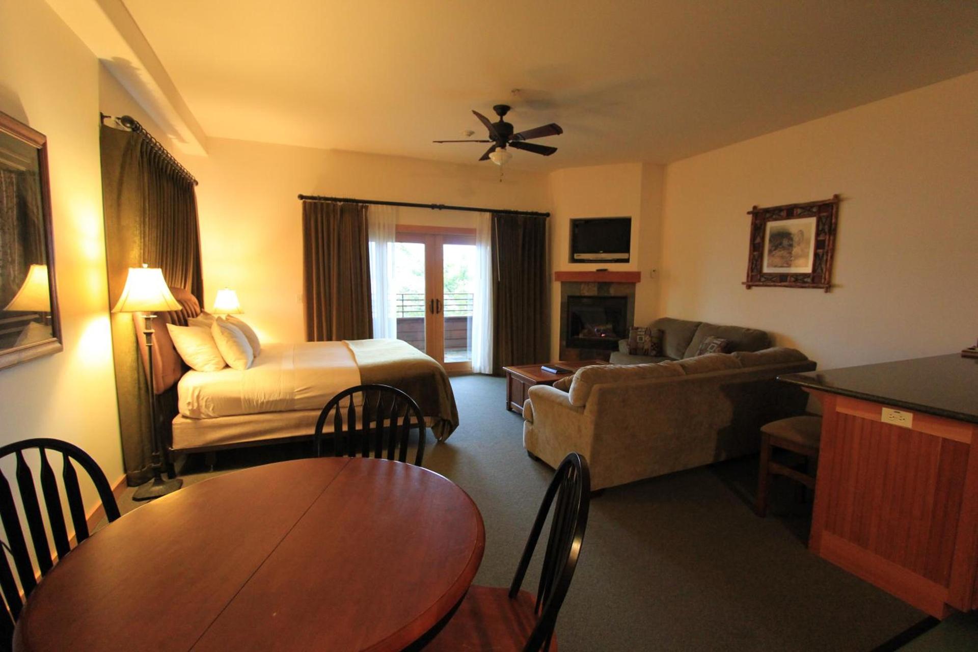 Lodge at Sandpoint photo 56