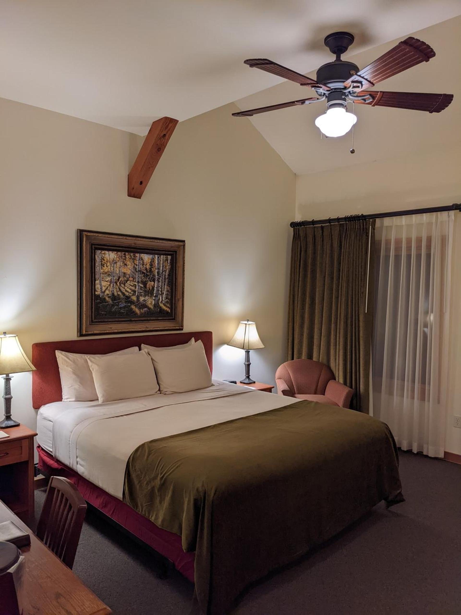 Lodge at Sandpoint photo 16