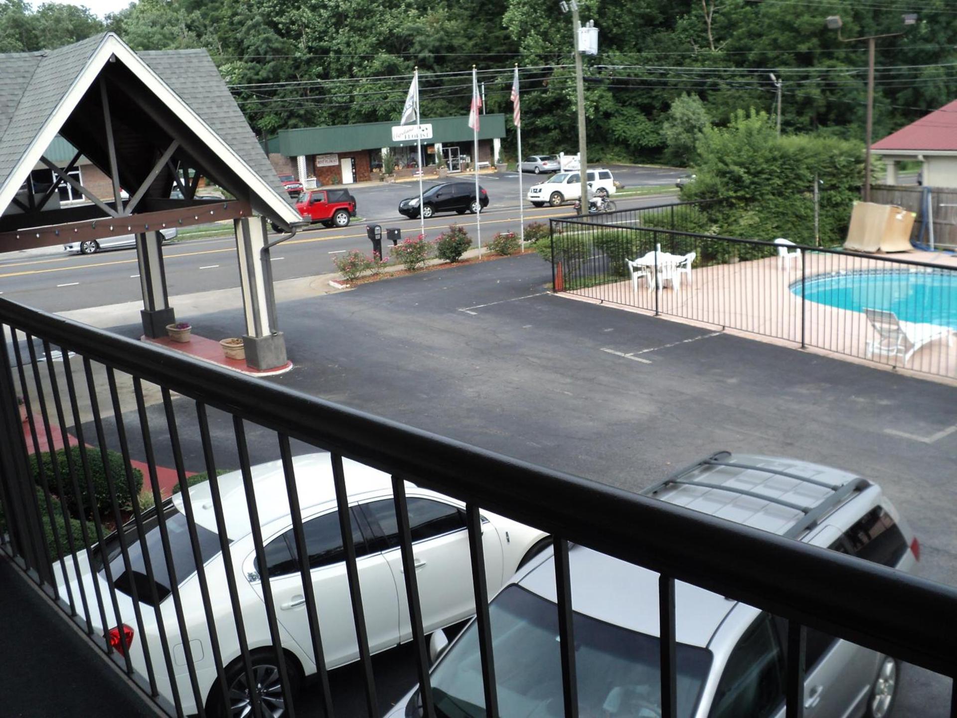 Knights Inn Cleveland GA photo 14