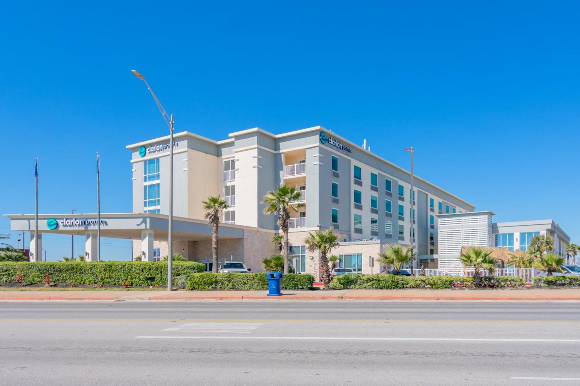 Clarion Pointe Galveston Seawall photo 6
