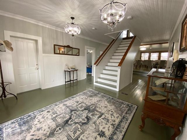 Dabbs Hotel photo 28