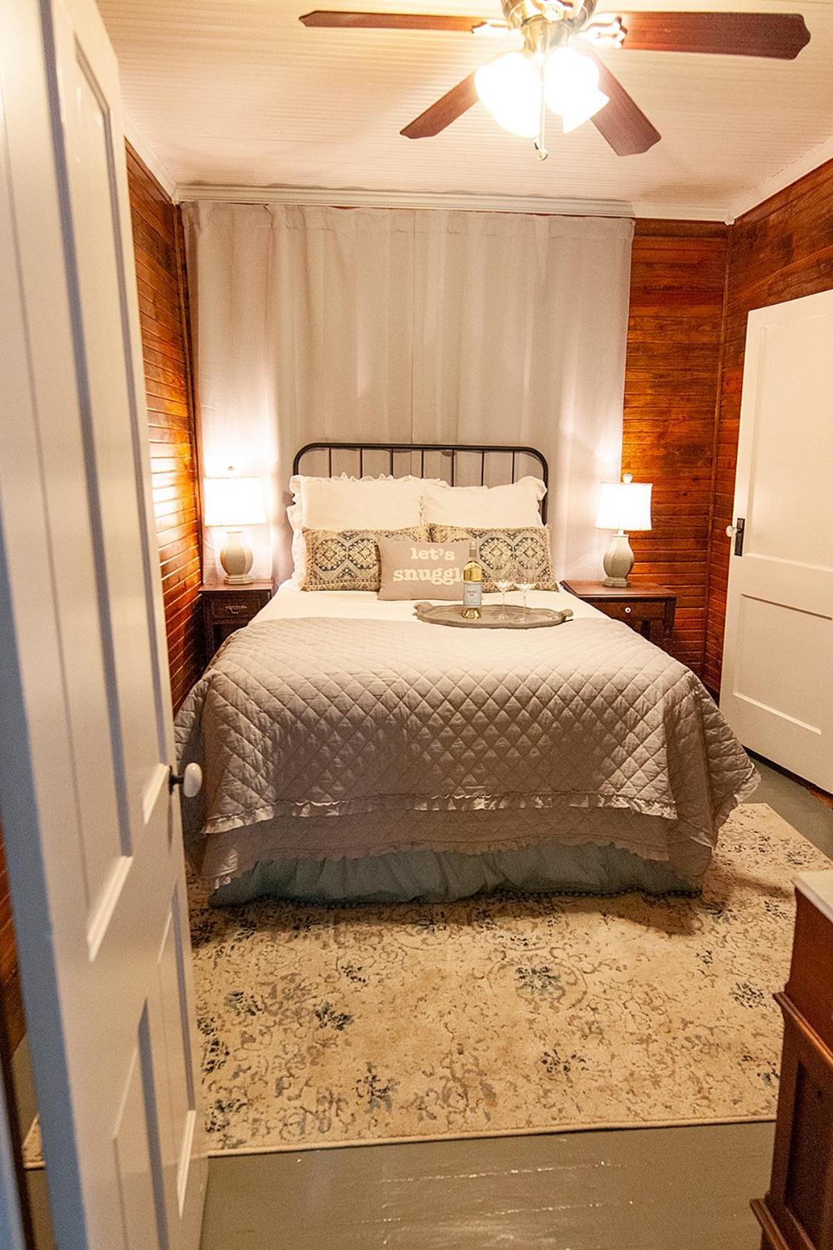 Dabbs Hotel photo 33