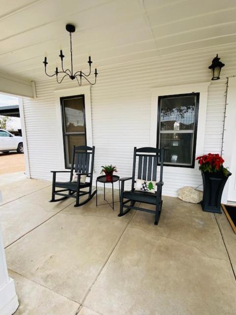 Dabbs Hotel photo 46