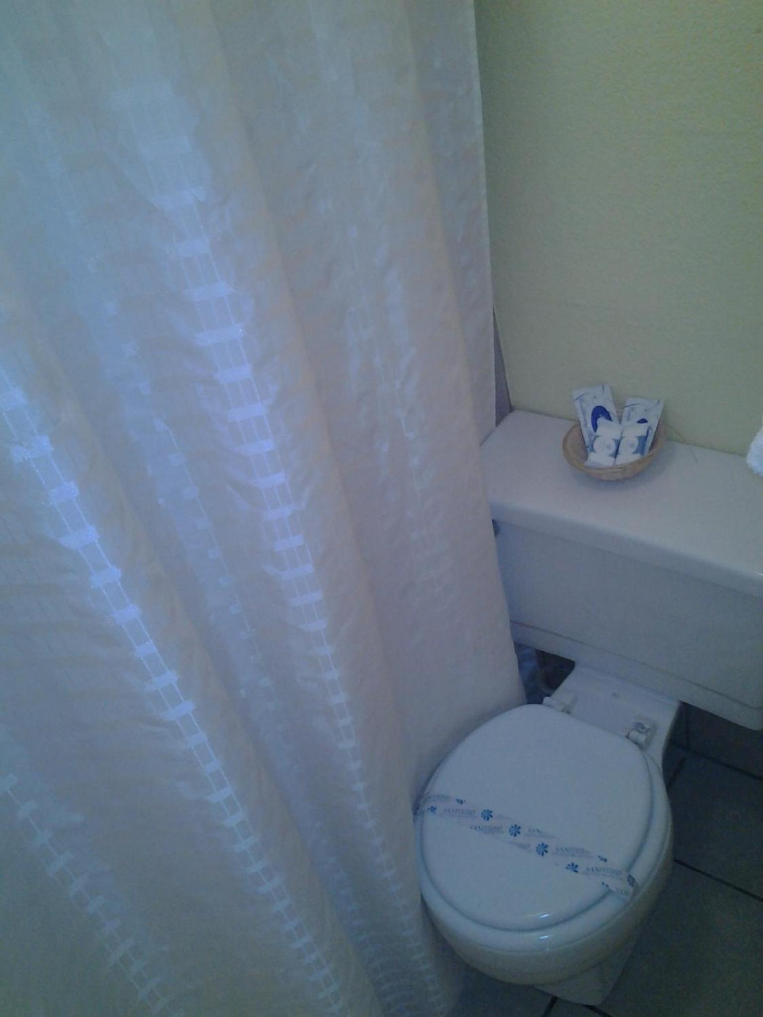 Holiday Motel photo 8