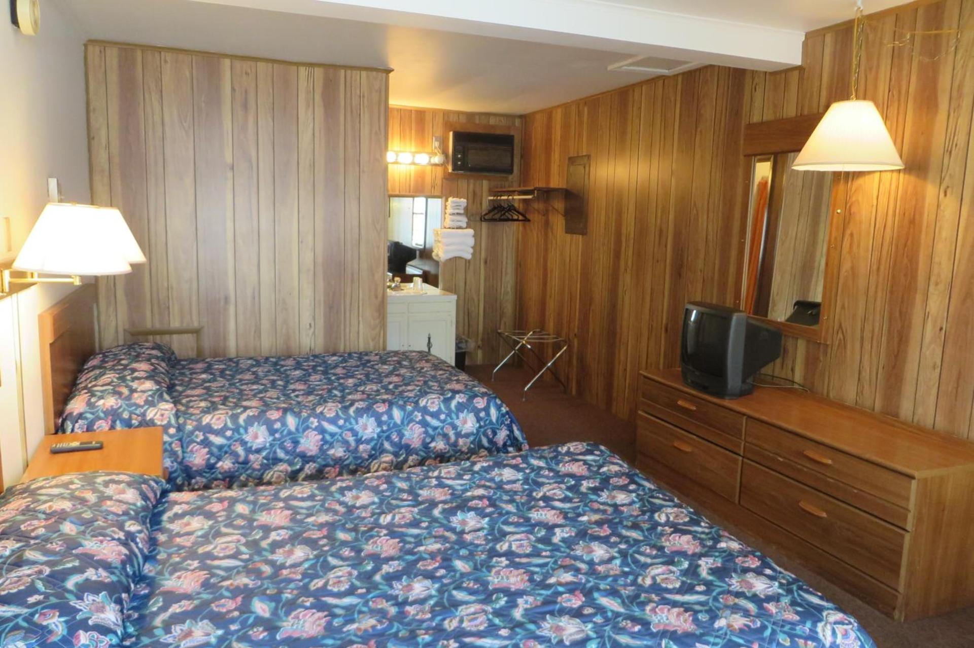 Seacrest Motel photo 17