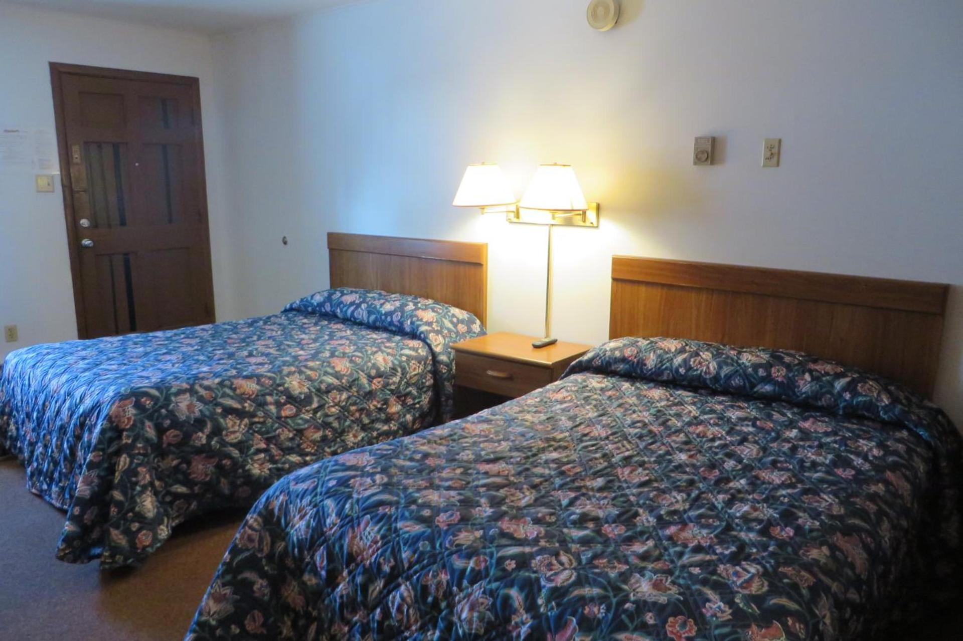 Seacrest Motel photo 23
