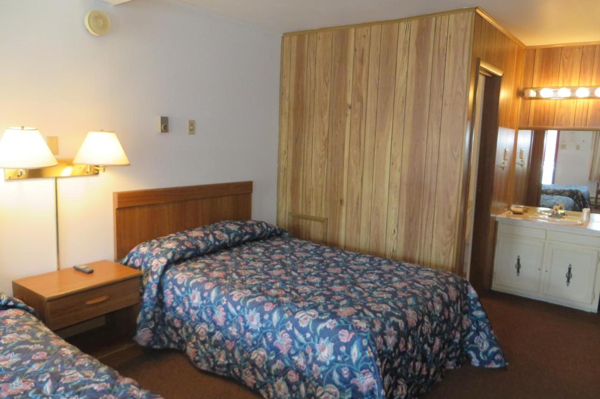 Seacrest Motel photo 29
