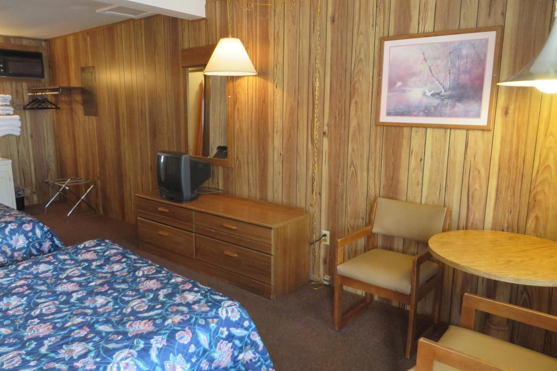 Seacrest Motel photo 31