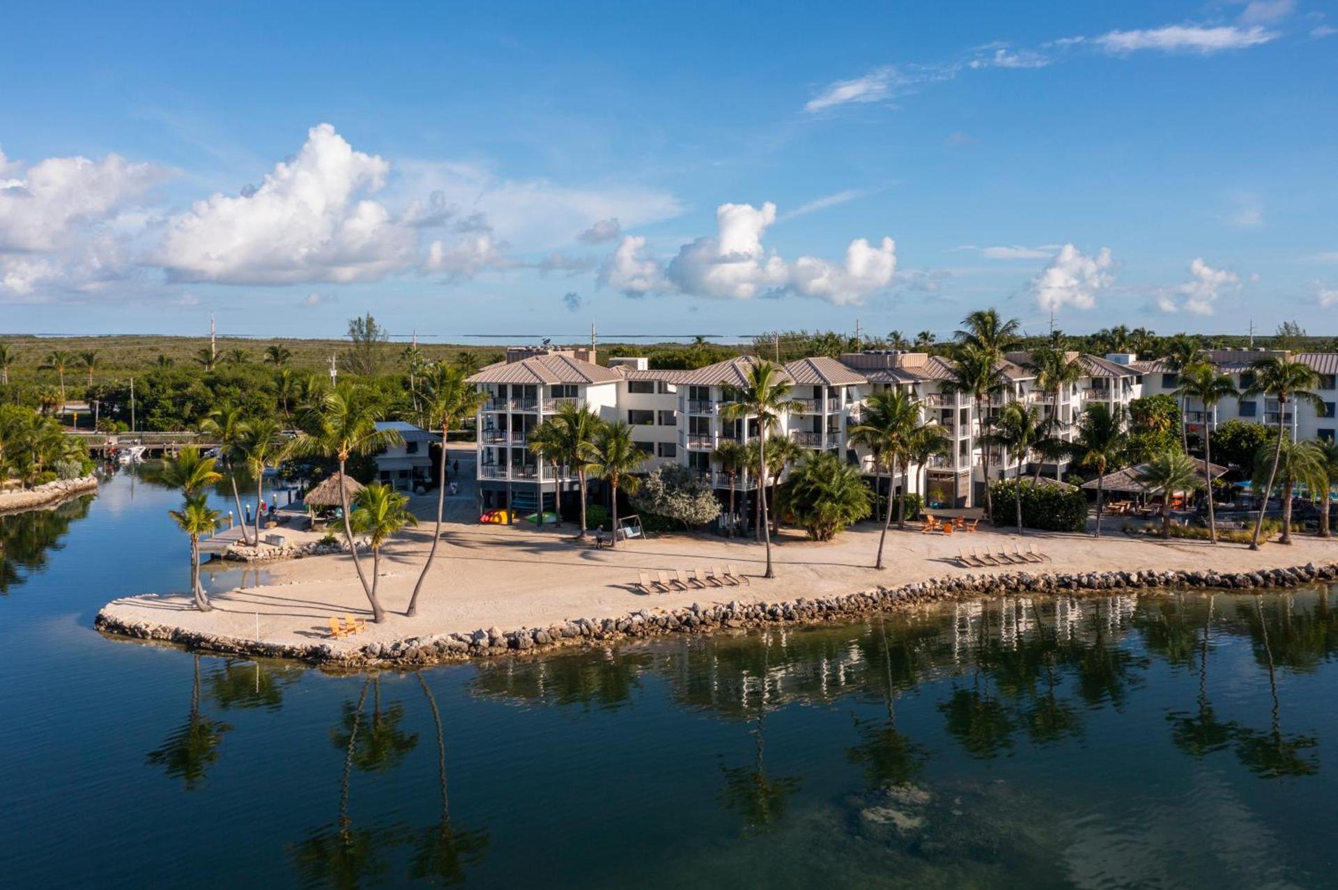 Pelican Cove Resort & Marina photo 2