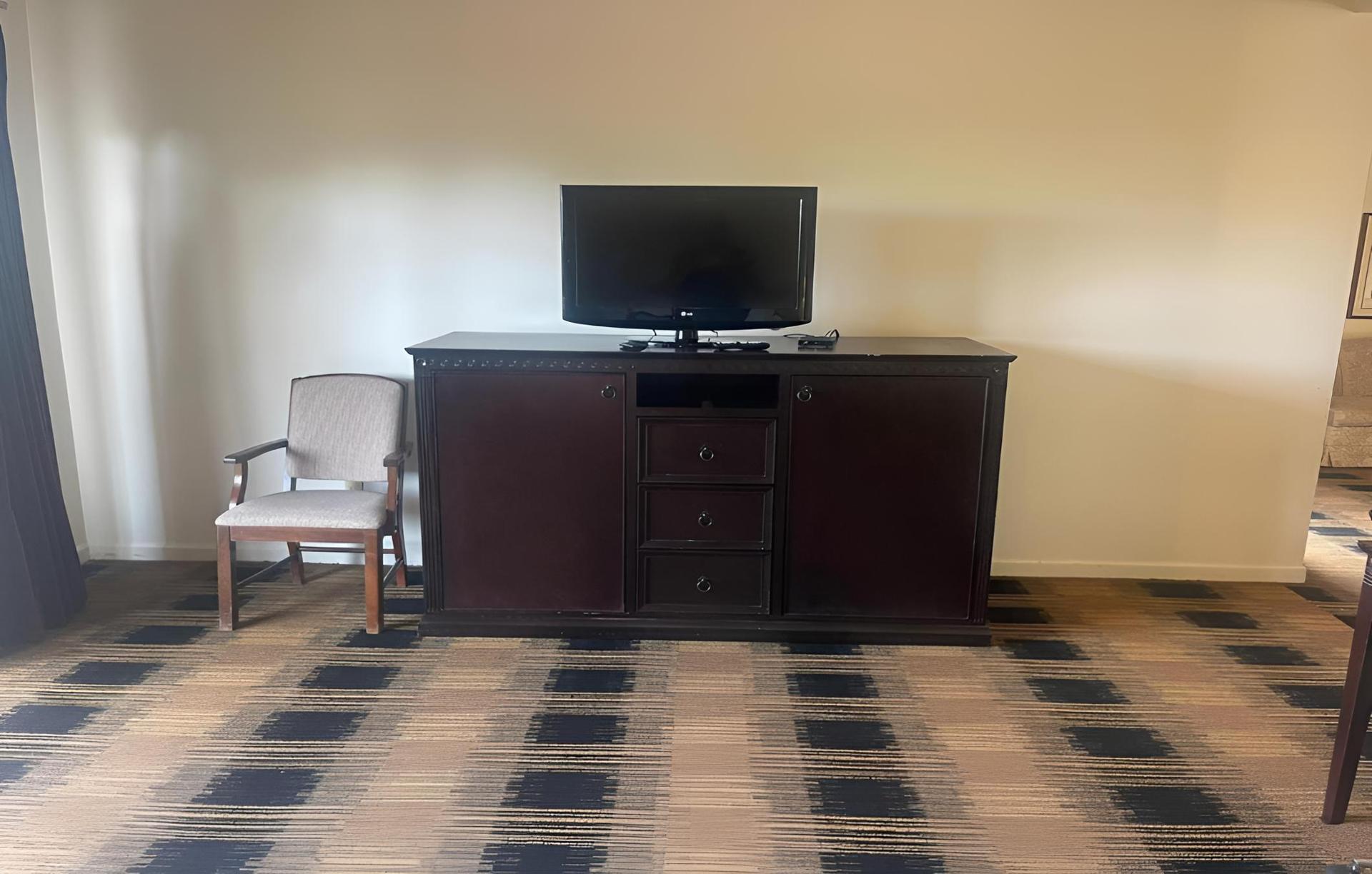 Budgetel Inn & Suites photo 13