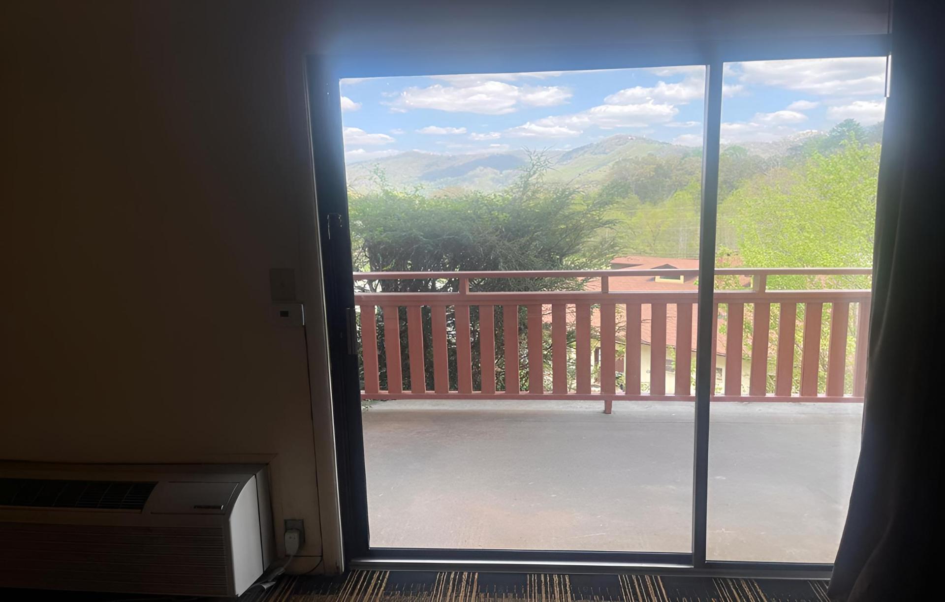 Budgetel Inn & Suites photo 38