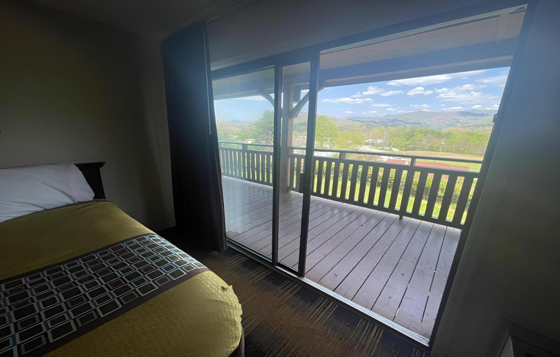 Budgetel Inn & Suites photo 40