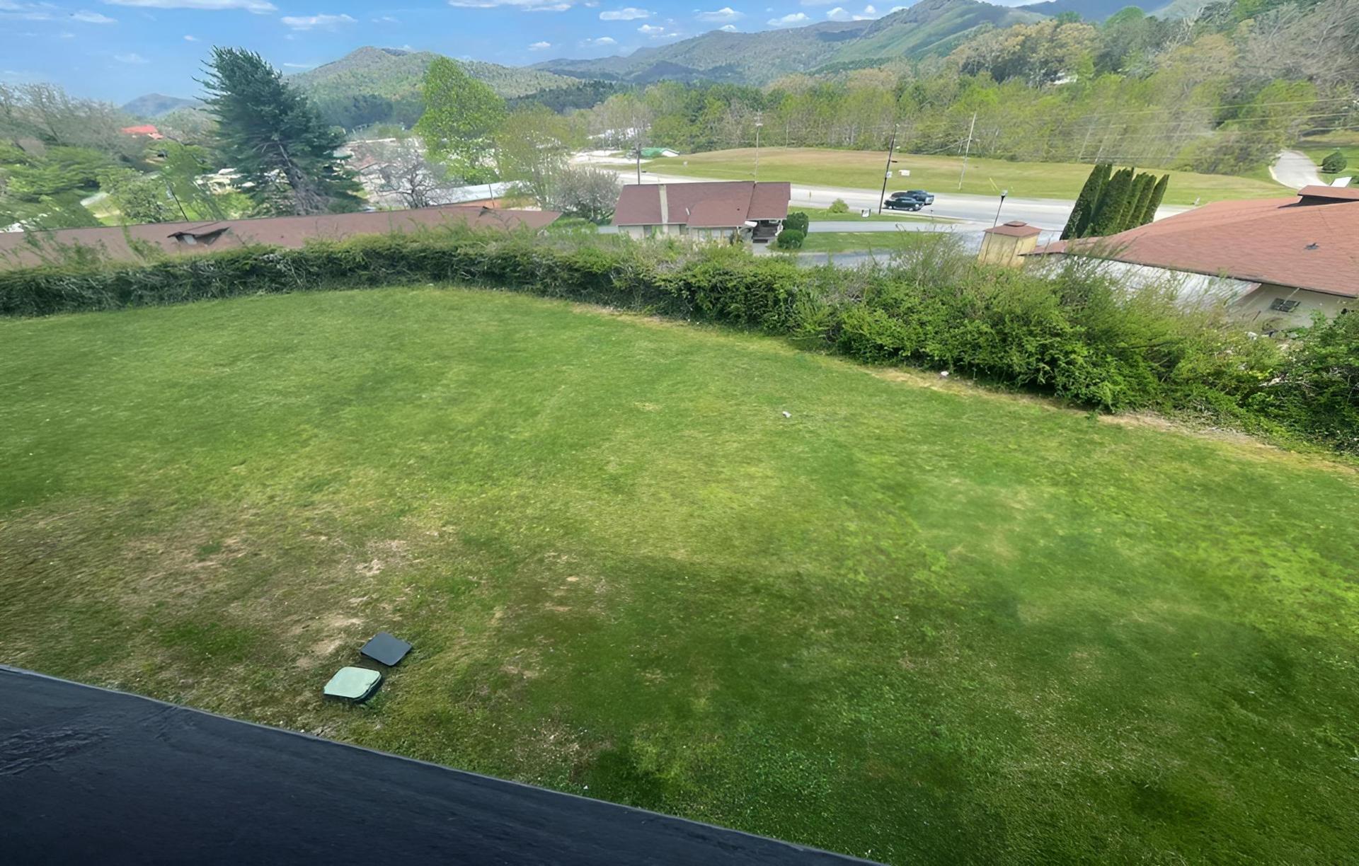 Budgetel Inn & Suites photo 51