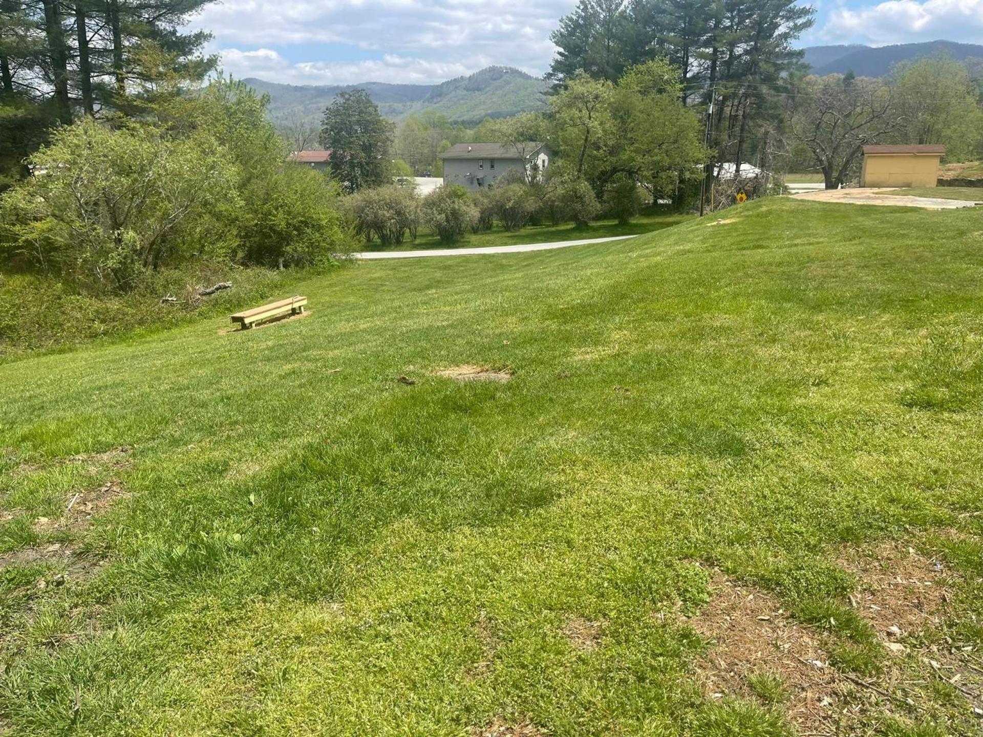Budgetel Inn & Suites photo 28