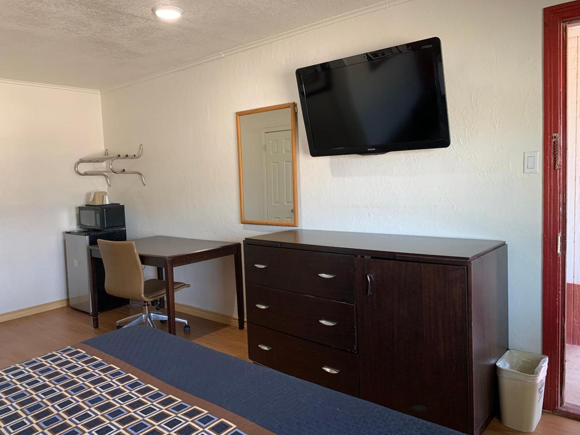 Budget Inn photo 5