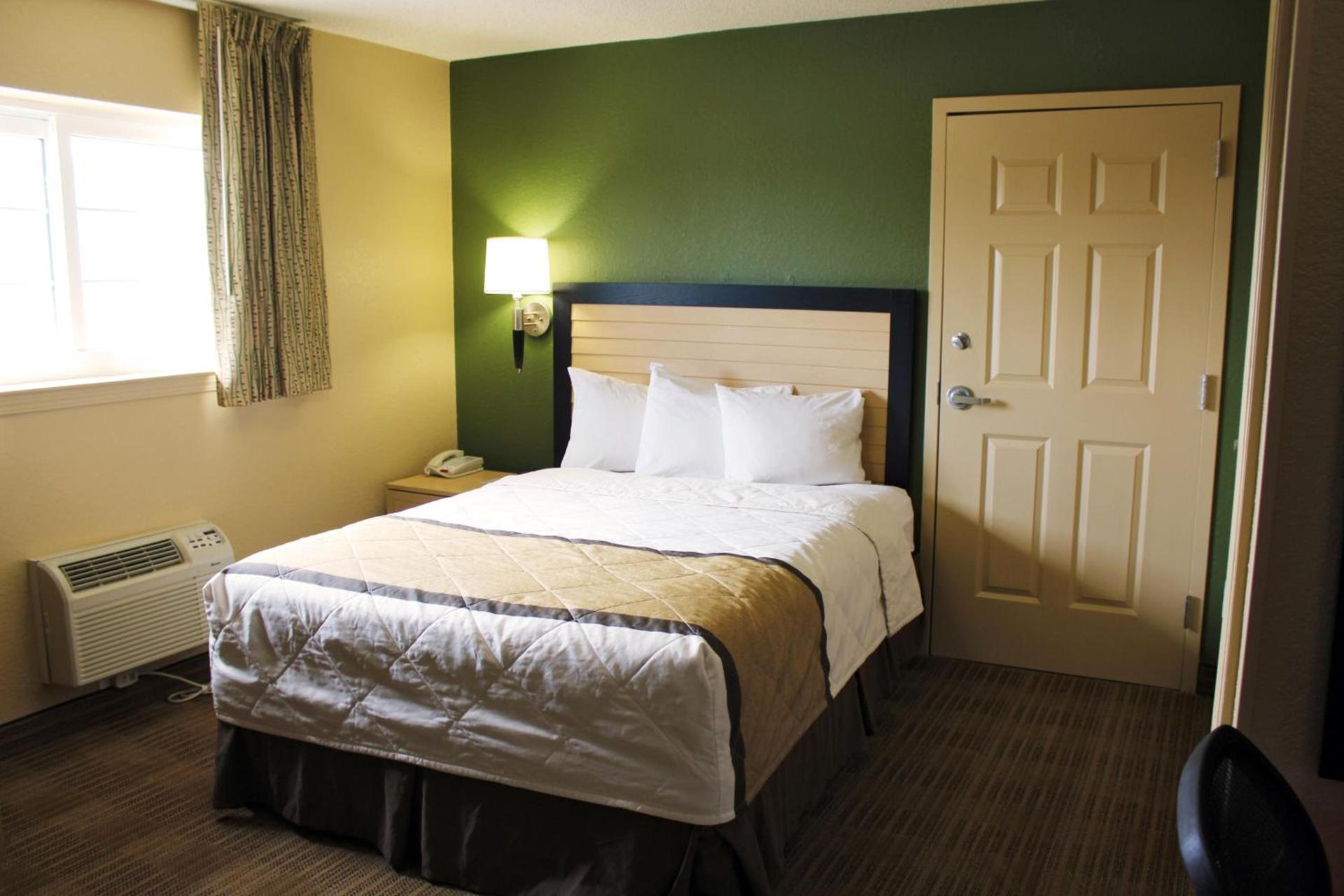 Extended Stay America Suites - Las Vegas - Valley View photo 7